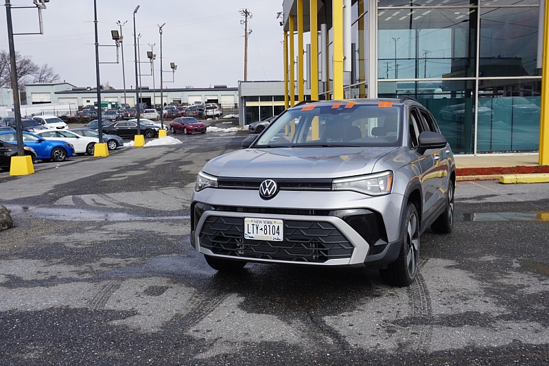 2025 Volkswagen Taos