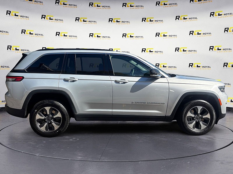 2024 Jeep Grand Cherokee 4xe photo 6 of 31