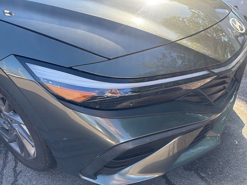2024 Hyundai Elantra SEL IVT Gray at Royal Car Center