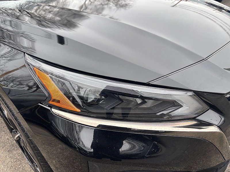 2024 Nissan Altima 2.5 SR Sedan Black at Royal Car Center