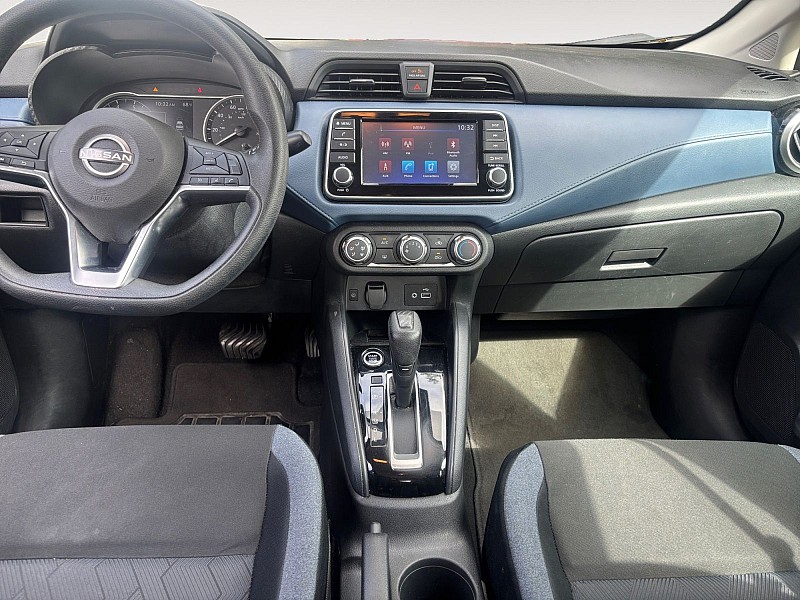 2025 Nissan Versa photo 10 of 27