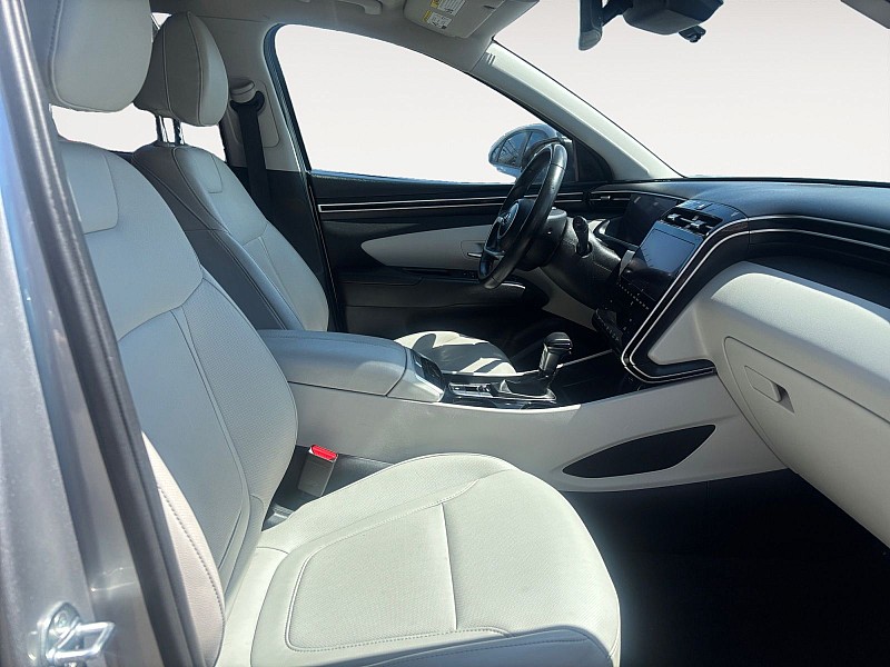2024 Hyundai Tucson SEL AWD *Ltd Avail* Silver at Royal Car Center