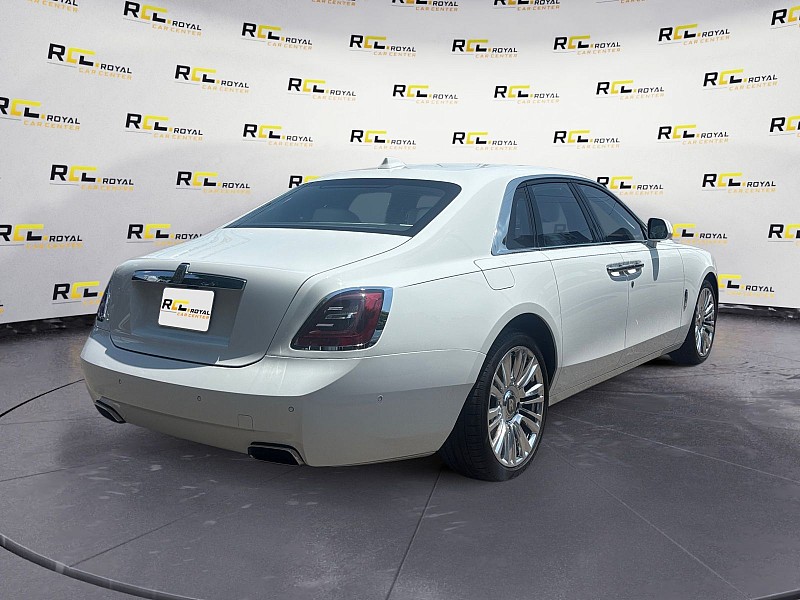 2021 Rolls-Royce Ghost Sedan - 4