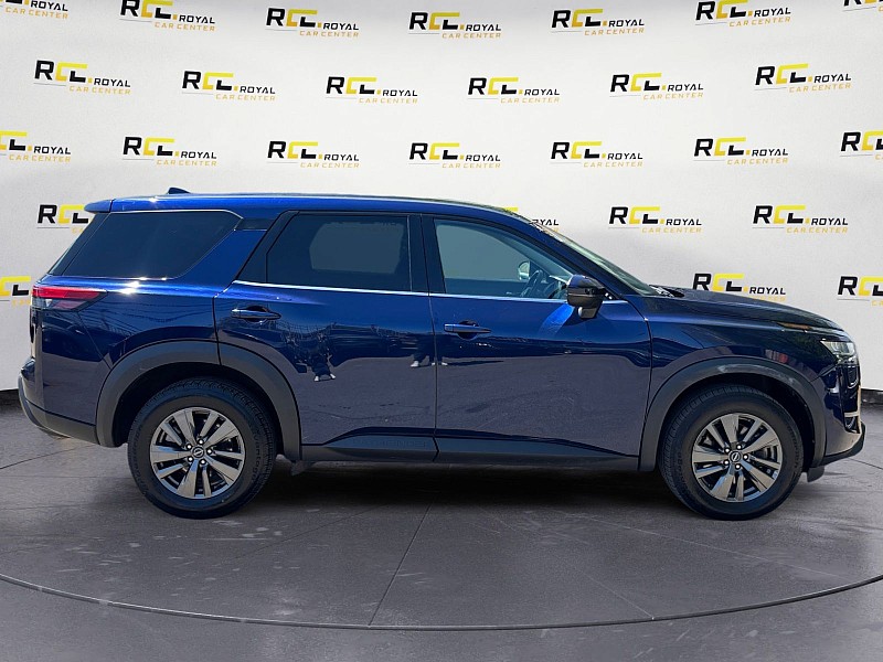 2022 Nissan Pathfinder S 4WD - 5
