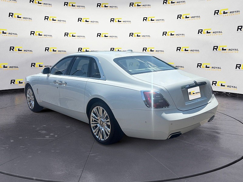2021 Rolls-Royce Ghost Sedan - 2
