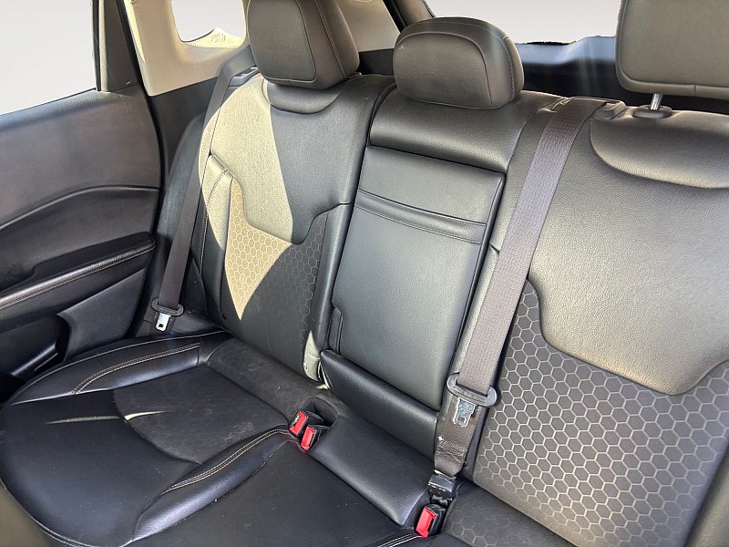 2020 Jeep Compass 4d SUV 4WD Latitude Grey at Auto Express Rt. 8