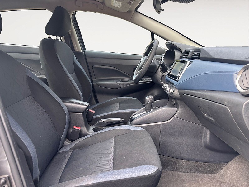 2025 Nissan Versa photo 15 of 27