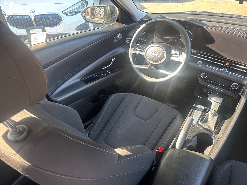 2024 Hyundai Elantra SEL IVT Gray at Royal Car Center
