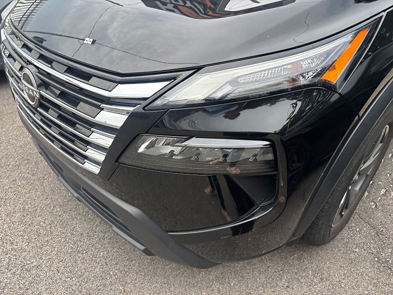 2024 Nissan Rogue FWD SV Black at Royal Car Center