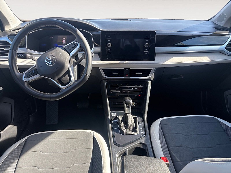 2025 Volkswagen Taos SE FWD - 9