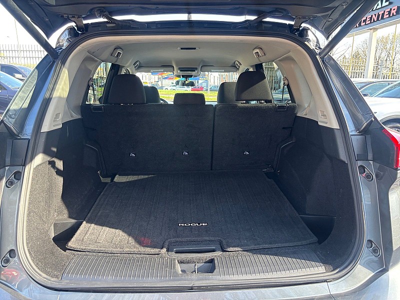 2025 Nissan Rogue FWD SV Gray at Royal Car Center