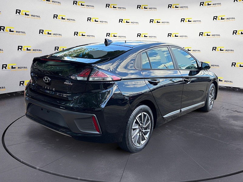 2021 Hyundai Ioniq Electric SE Hatchback - 4