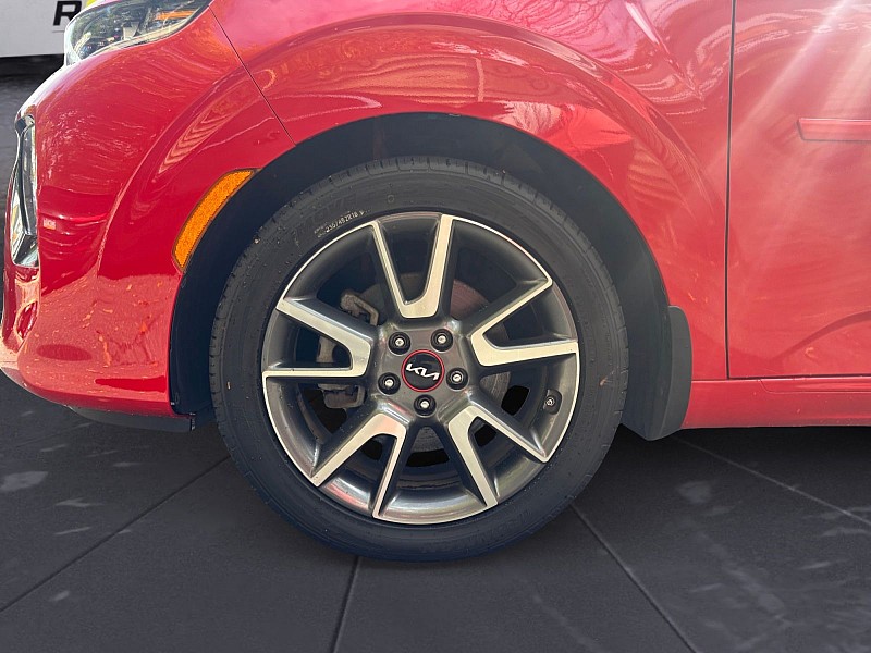 2022 Kia Soul photo 14 of 30