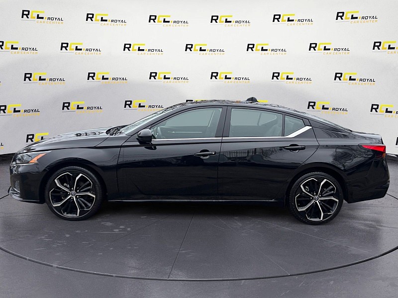 2024 Nissan Altima 2.5 SR Sedan - 1