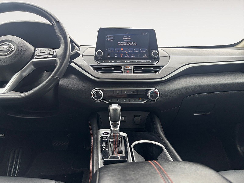 2024 Nissan Altima 2.5 SR Sedan - 10