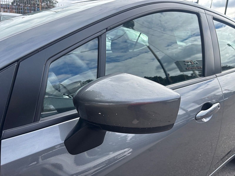 2025 Nissan Versa photo 26 of 27