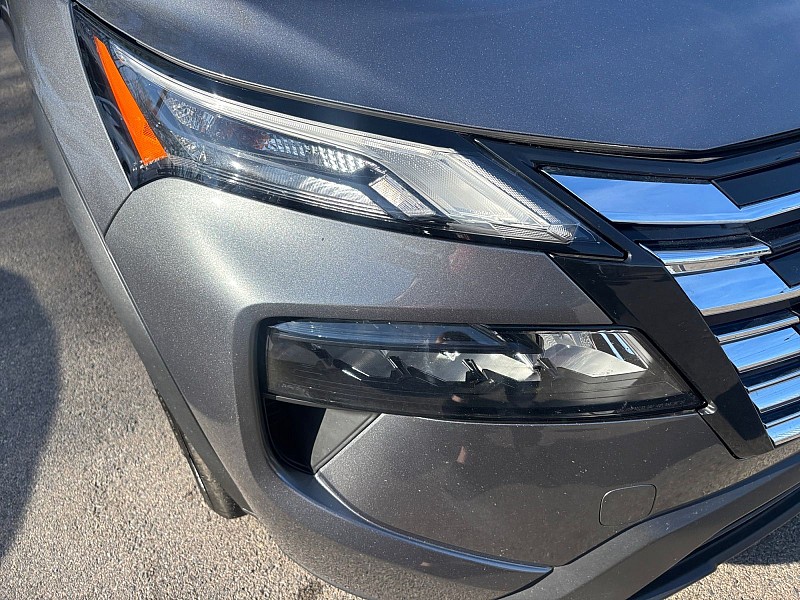 2025 Nissan Rogue FWD SV Gray at Royal Car Center