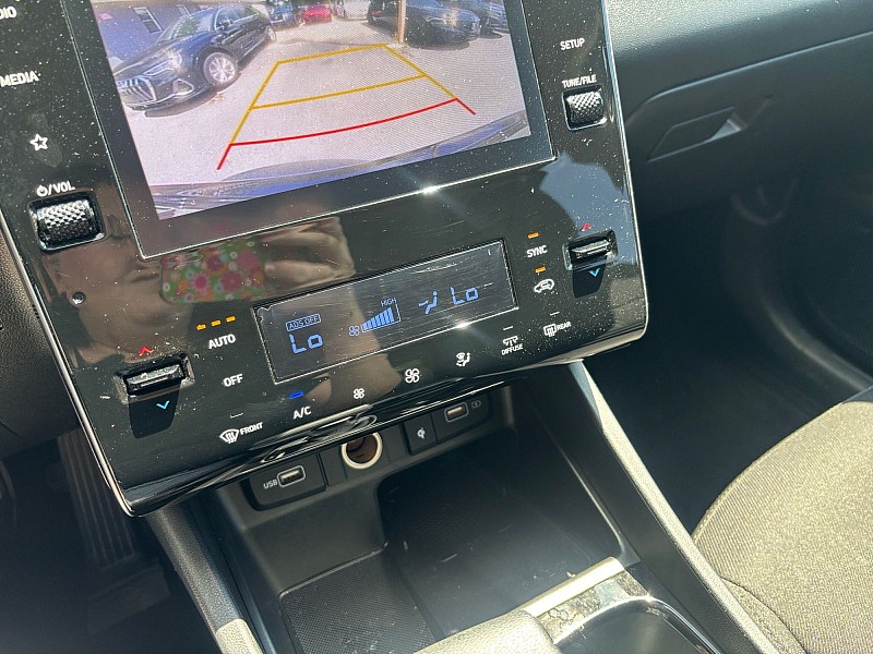 2024 Hyundai Tucson SEL AWD Phantom Black at Royal Car Center
