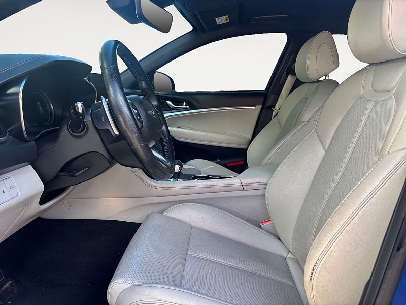 2022 Genesis G70 photo 9 of 28
