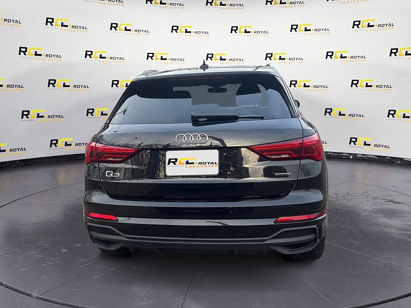 2024 Audi Q3 S line Premium 45 TFSI quattro - 3