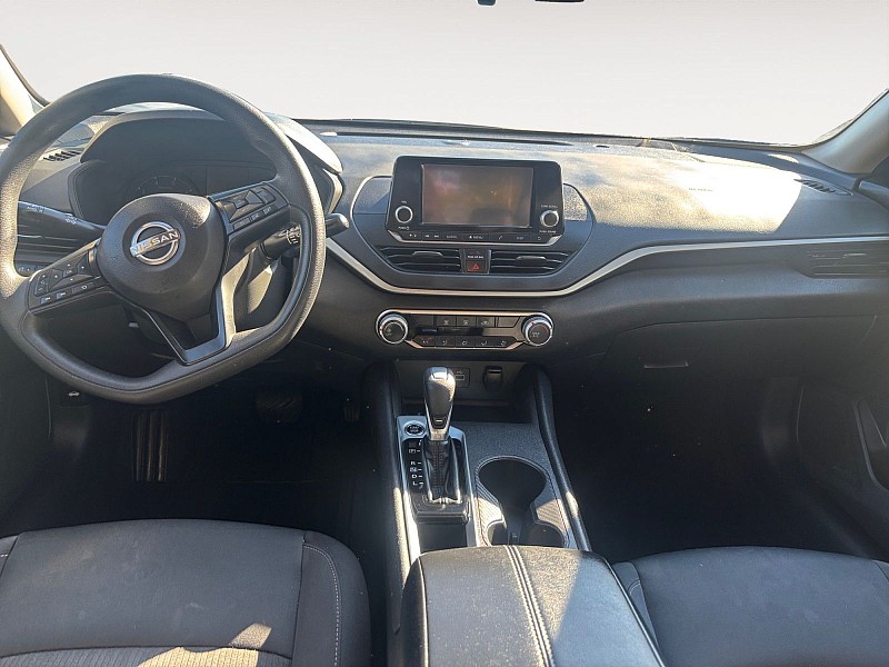 2024 Nissan Altima 2.5 S Sedan - 9