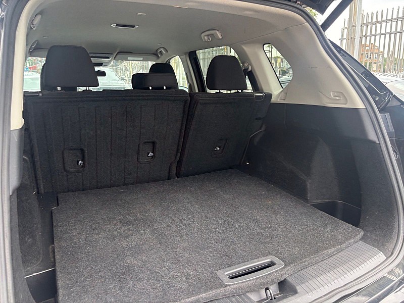 2024 Nissan Rogue FWD SV Black at Royal Car Center