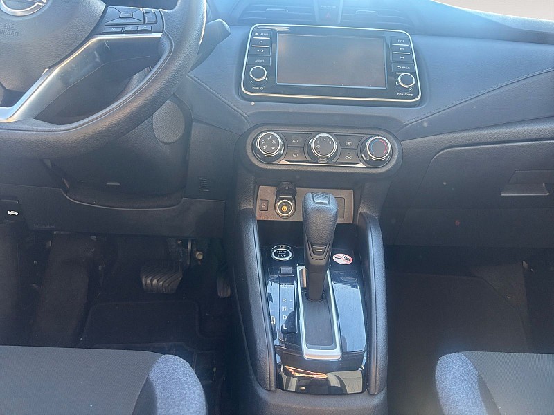 2023 Nissan Versa SV CVT - 10