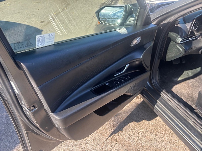 2024 Hyundai Elantra SEL IVT Gray at Royal Car Center