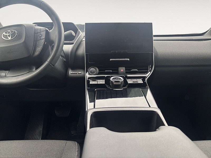 2023 Toyota bZ4X XLE AWD - 10
