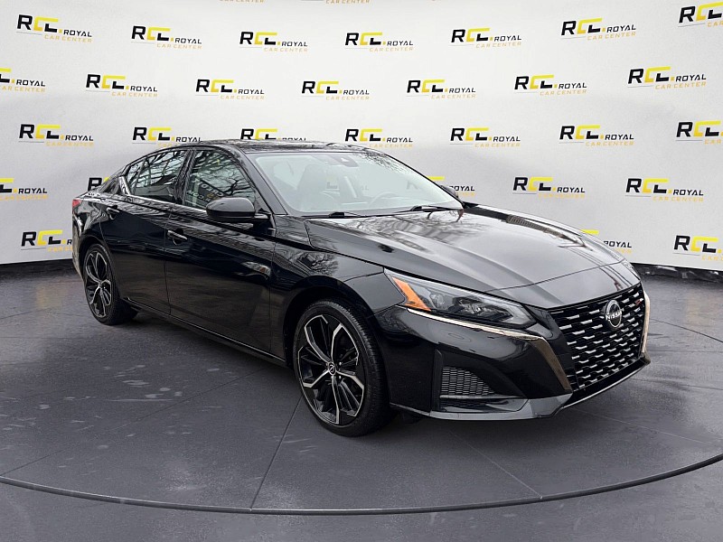 2024 Nissan Altima 2.5 SR Sedan - 6