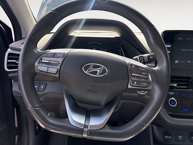 2021 Hyundai Ioniq Electric SE Hatchback - 11