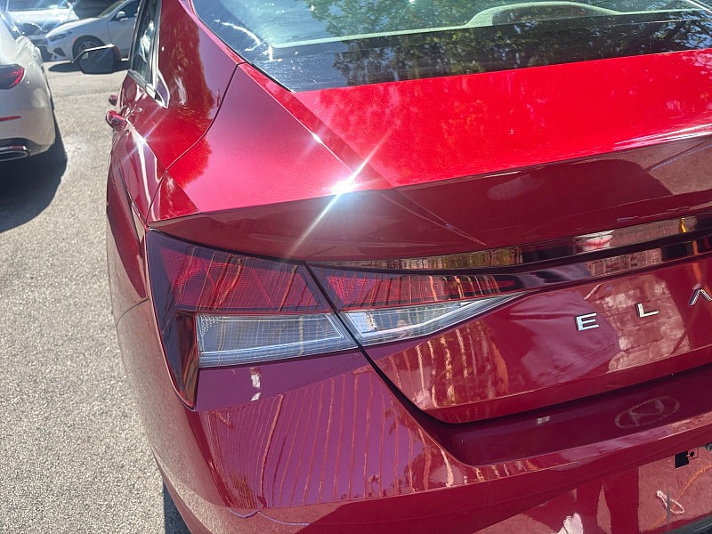 2023 Hyundai Elantra SEL IVT Red at Royal Car Center