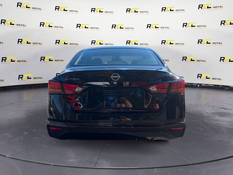 2024 Nissan Altima 2.5 S Sedan - 3