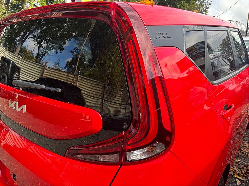2022 Kia Soul photo 21 of 30