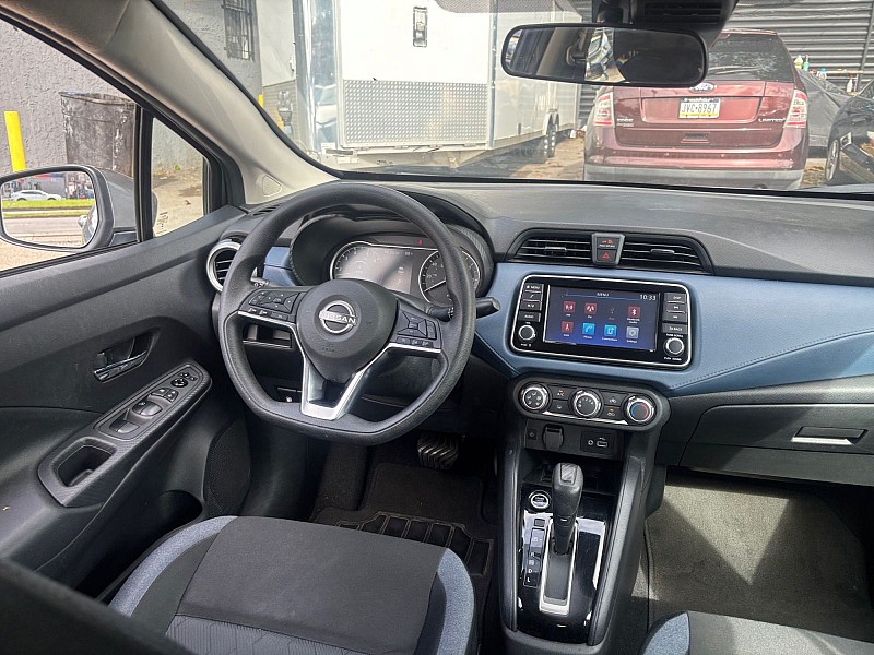 2025 Nissan Versa photo 20 of 27