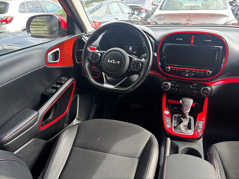 2022 Kia Soul photo 28 of 30