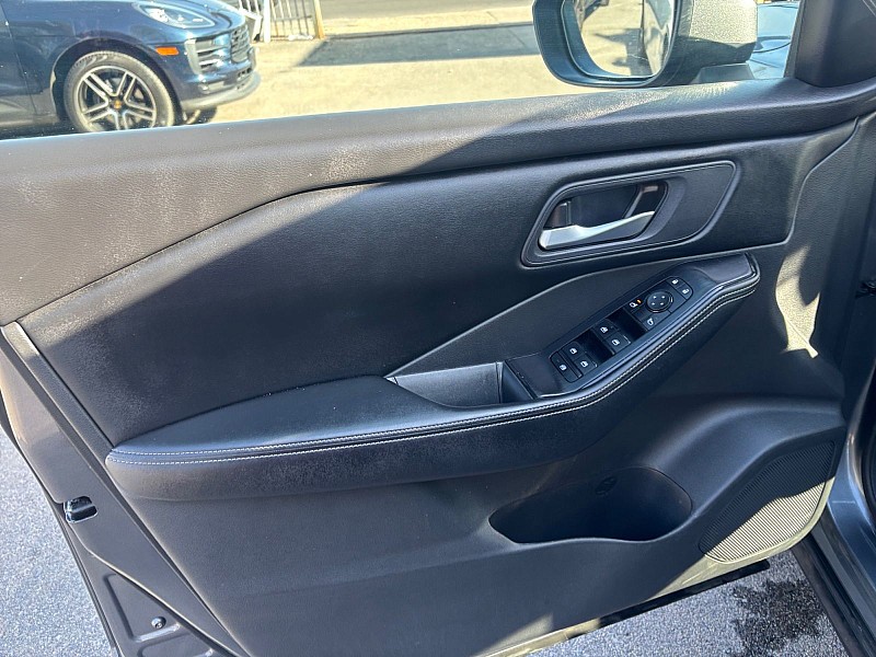 2025 Nissan Rogue FWD SV Gray at Royal Car Center