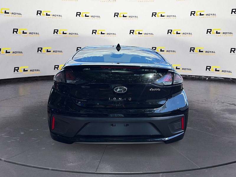 2021 Hyundai Ioniq Electric SE Hatchback - 3