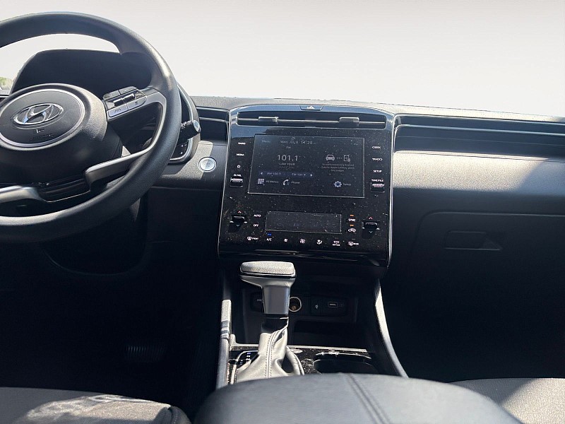 2024 Hyundai Tucson SEL AWD Phantom Black at Royal Car Center
