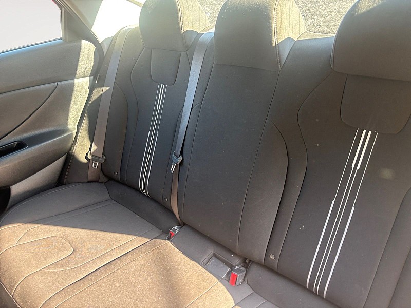 2024 Hyundai Elantra SEL IVT Gray at Royal Car Center