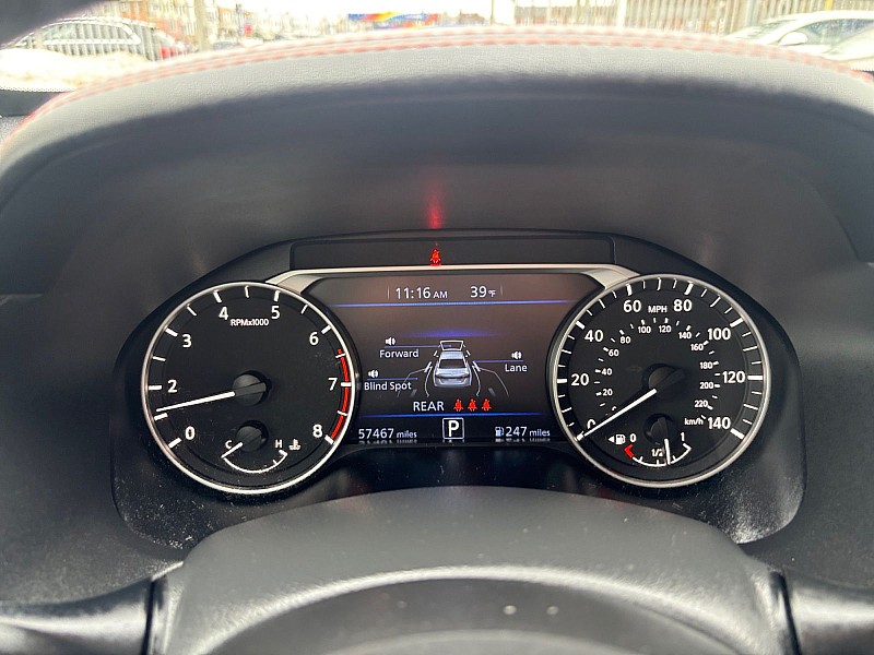 2024 Nissan Altima 2.5 SR Sedan Black at Royal Car Center