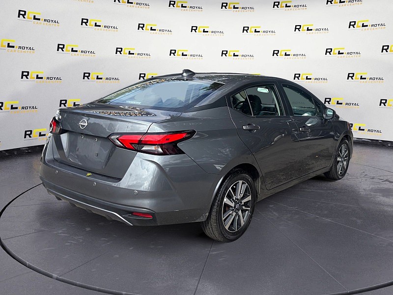 2025 Nissan Versa photo 5 of 27