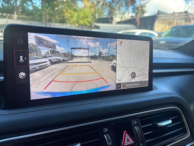 2022 Genesis G70 photo 22 of 28