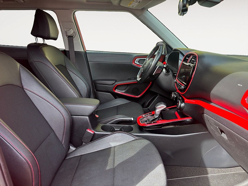 2022 Kia Soul photo 15 of 30