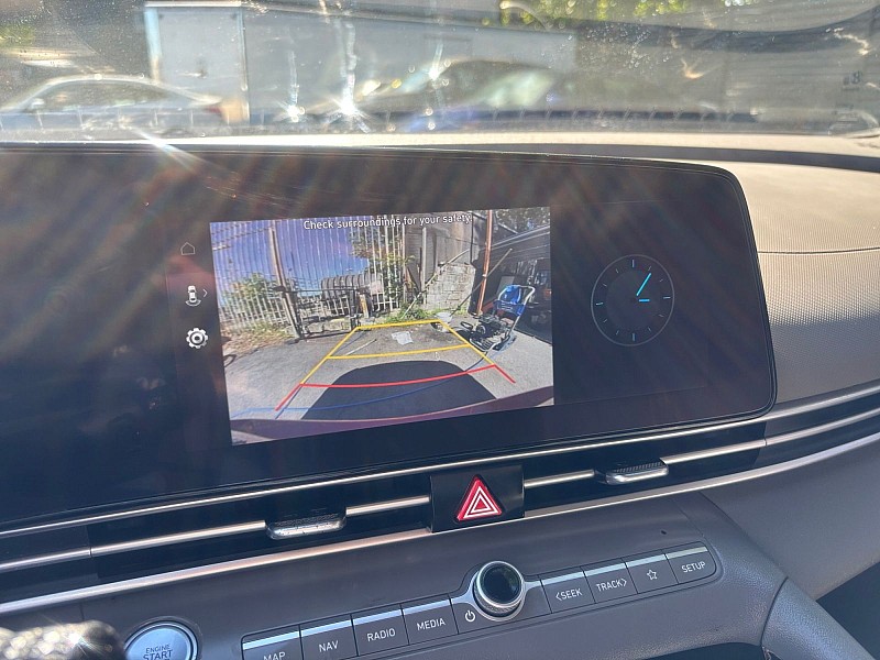 2023 Hyundai Elantra SEL IVT Red at Royal Car Center