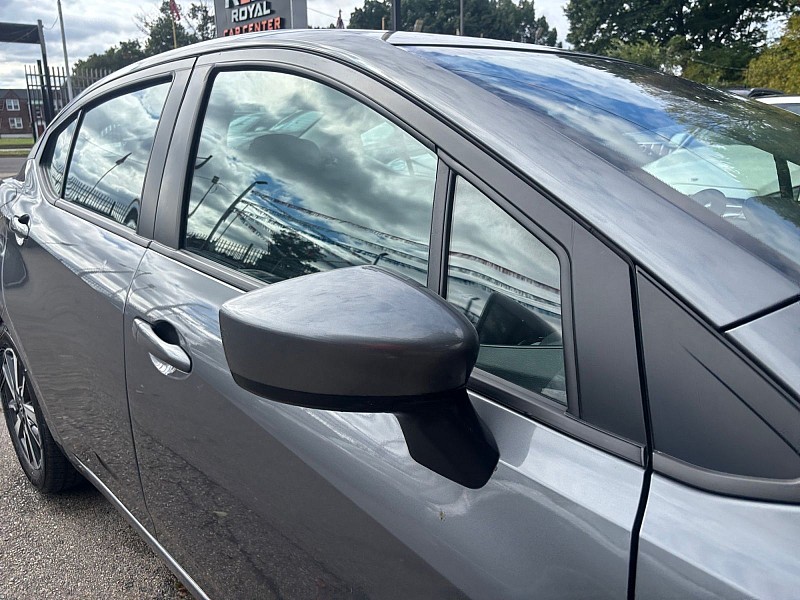 2025 Nissan Versa photo 22 of 27