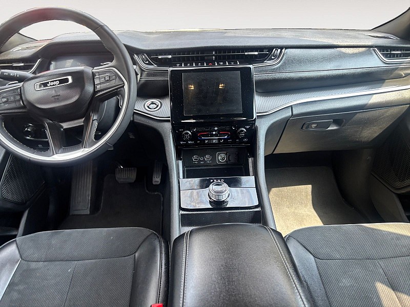 2024 Jeep Grand Cherokee L Altitude 4x4 - 9