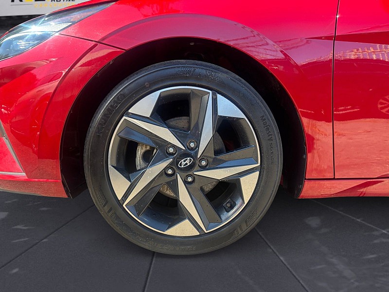 2023 Hyundai Elantra SEL IVT Red at Royal Car Center