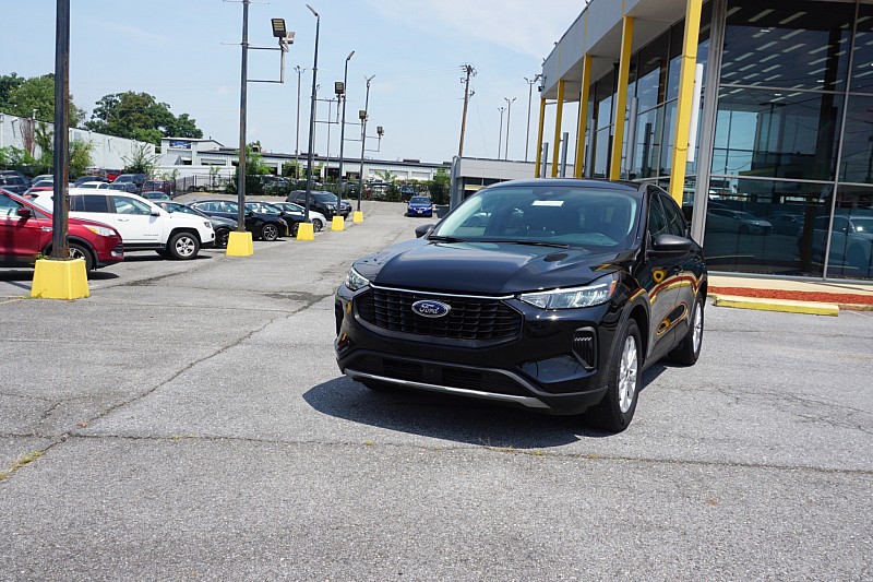 2024 BLACK Ford Escape For Sale in Temple Hills MD - Alexandria VA at Expert Auto Stock T15490 VIN 1FMCU0GN2RUA25048