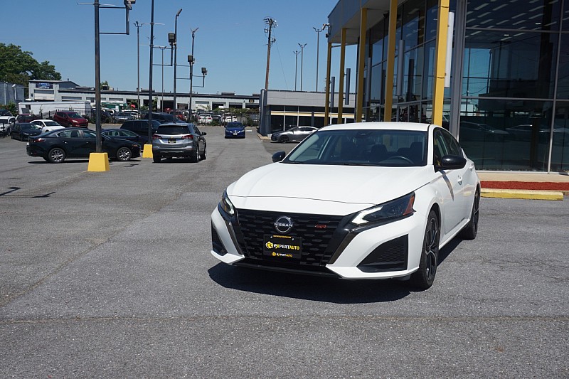 2024 WHITE Nissan Altima For Sale in Temple Hills MD - Alexandria VA at Expert Auto Stock T15365 VIN 1N4BL4CV0RN381529